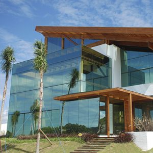 Fachada de vidro