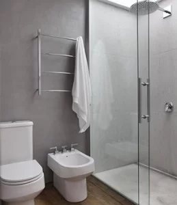 Banheiros Pequenos Qual é o box de vidro ideal