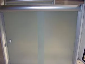 efeito jateado em box de vidro