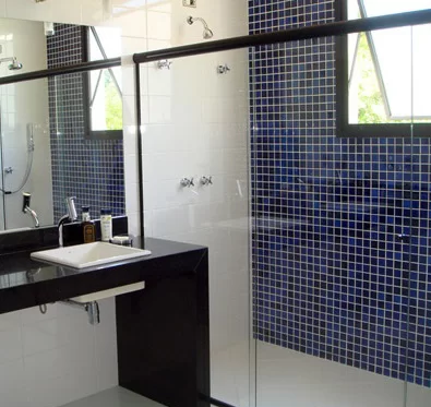 O Box de Vidro é perigoso Entenda os cuidados e manutenção necessários