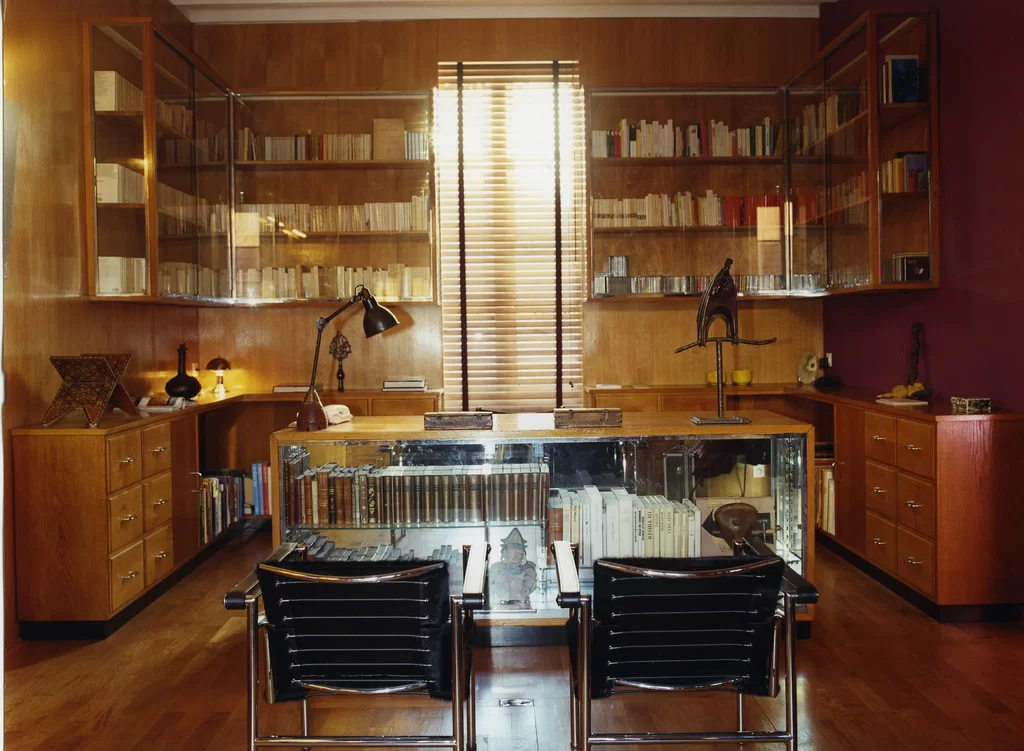 escritórios clássicos