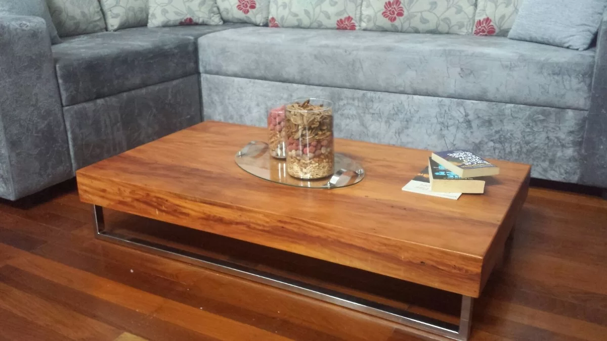 mesa de centro pés aço