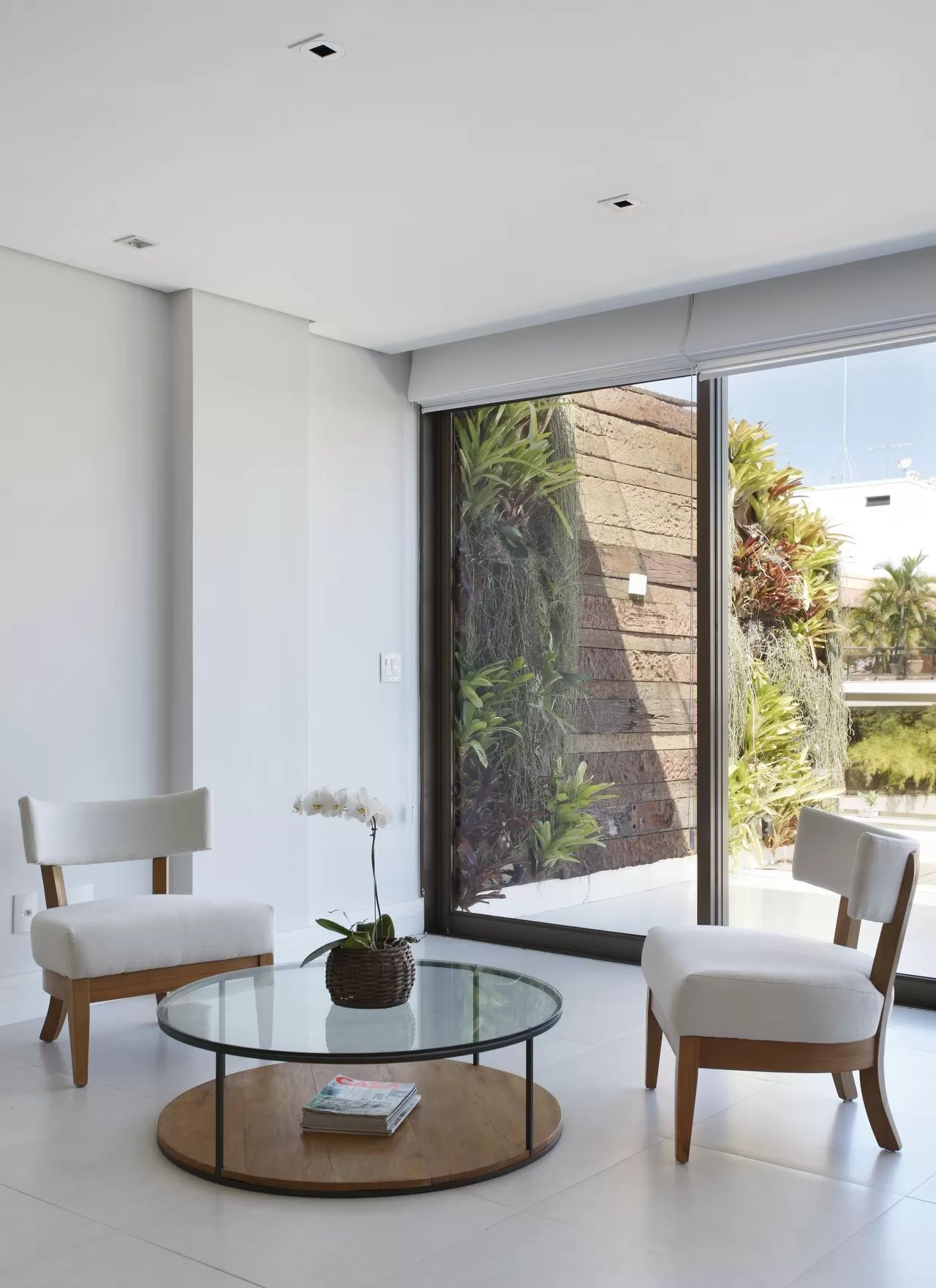 Mesa de centro de vidro