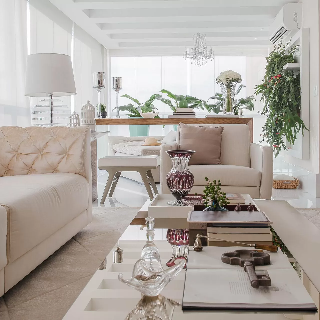 Mesa de centro de vidro