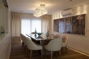 decoração com mesa de vidro