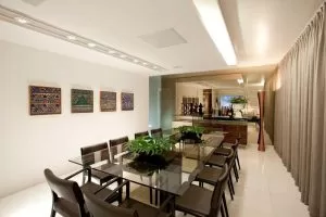 mesa de jantar de vidro