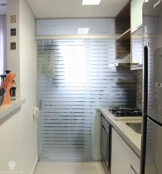 porta de vidro cozinha