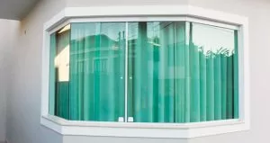 janela de vidro de correr