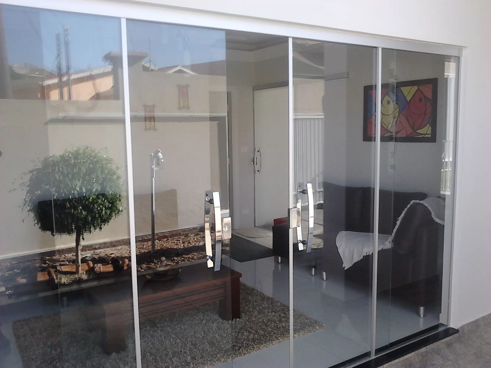 porta de vidro temperado externa