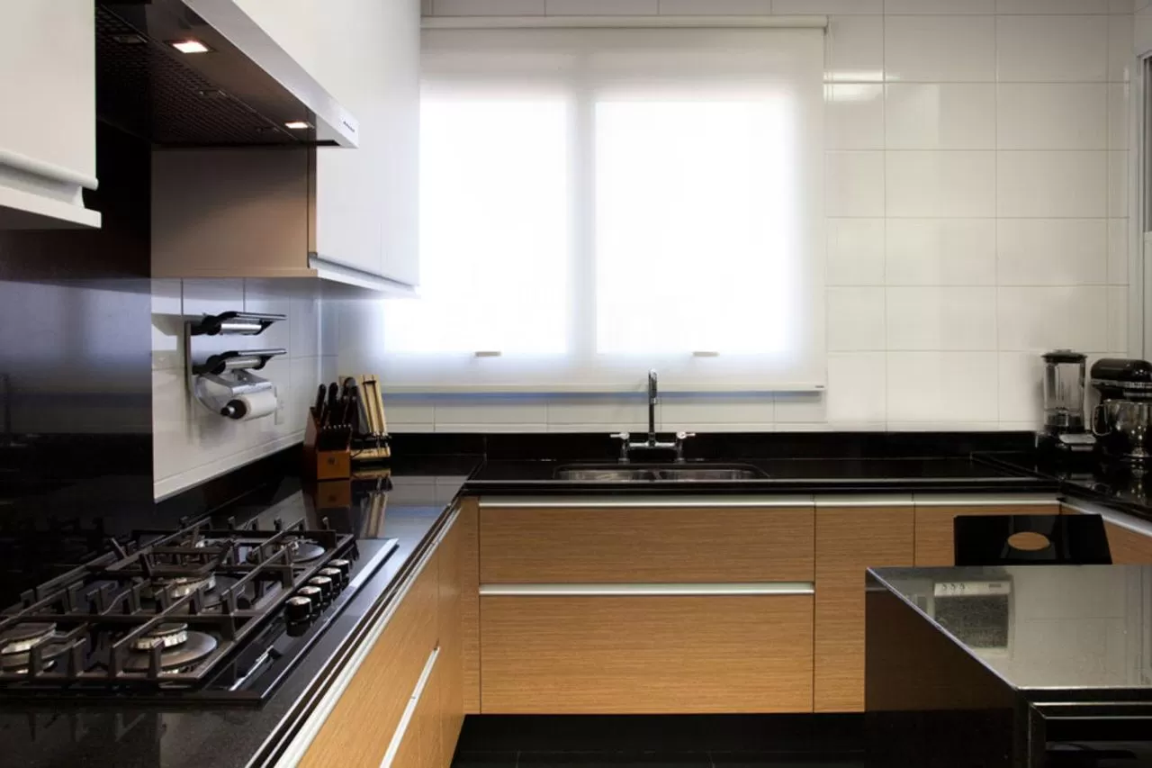 cozinha janela de vidro